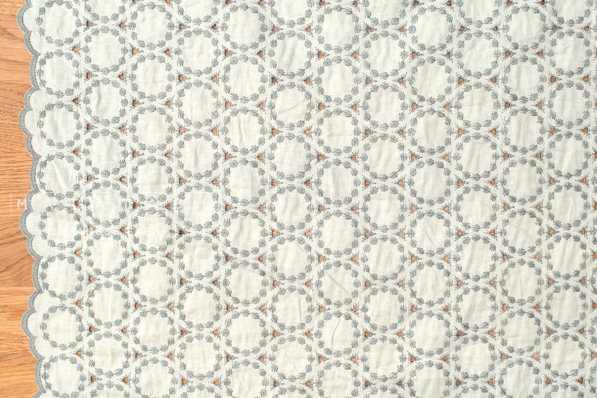 Japanese Fabric Embroidered Scallop Selvedge Broderie Anglaise - grey - 50cm