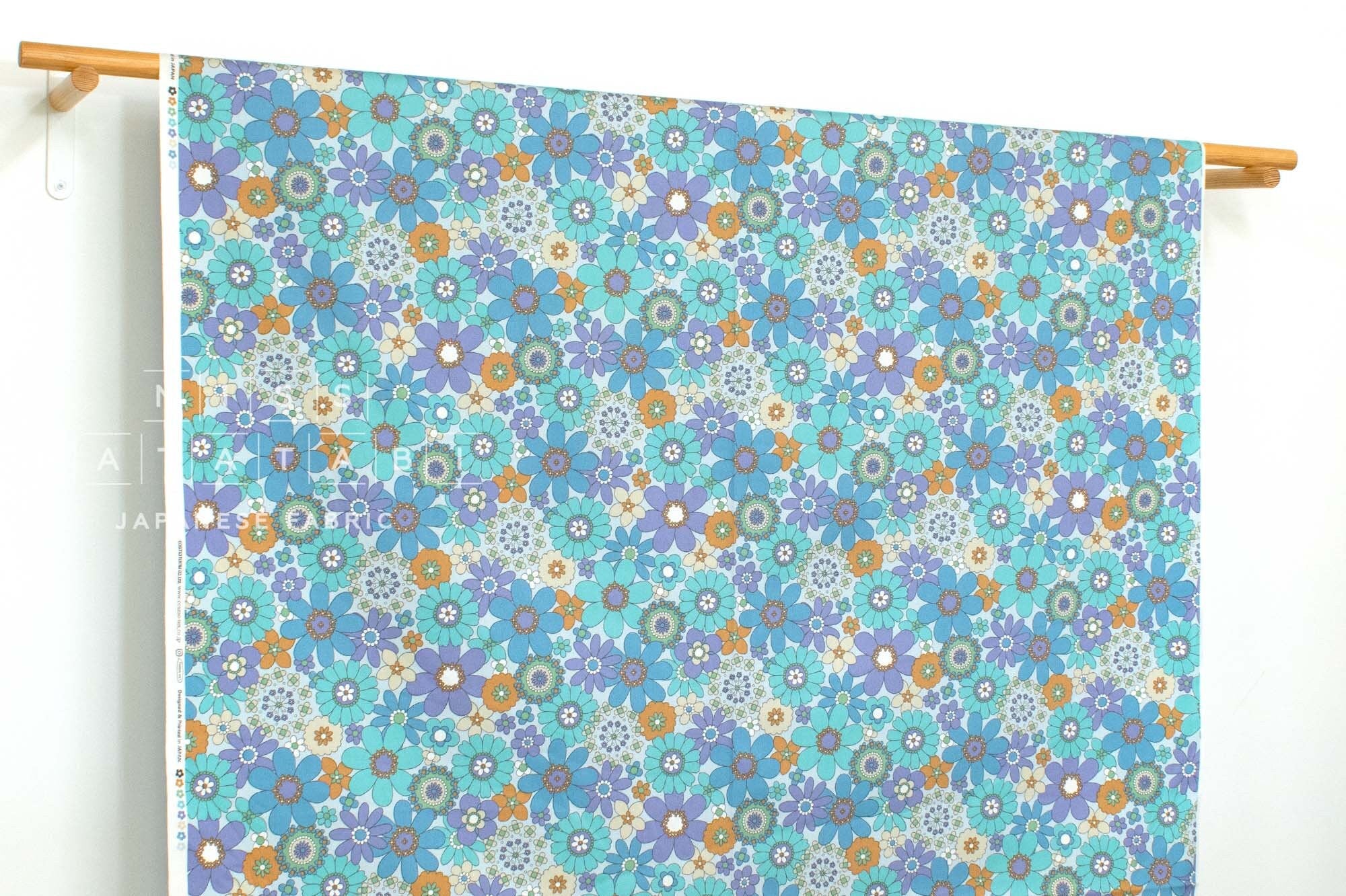 Japanese Fabric Retro Vintage Flowers - D - 50cm