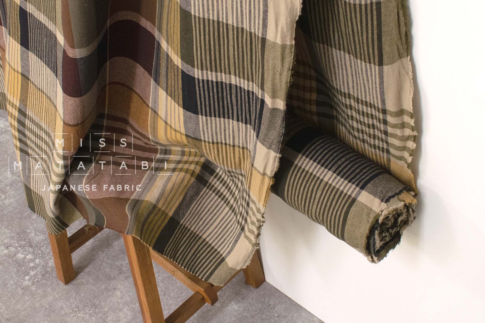 Japanese Fabric Shokunin Collection Deadstock Yarn-Dyed Big Plaid - 2 - 50cm