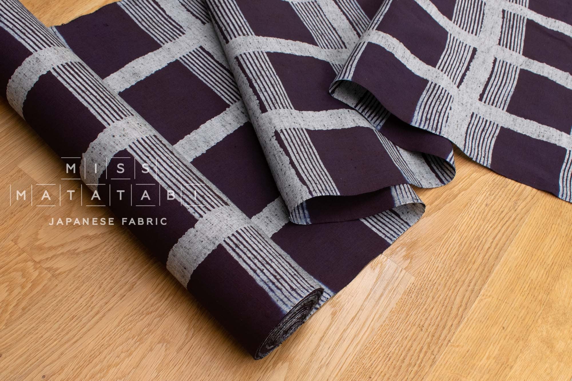 Shokunin Collection Hand-printed Chusen Japanese Yukata Fabric - Yuragi koushi - dark purple navy - 50cm