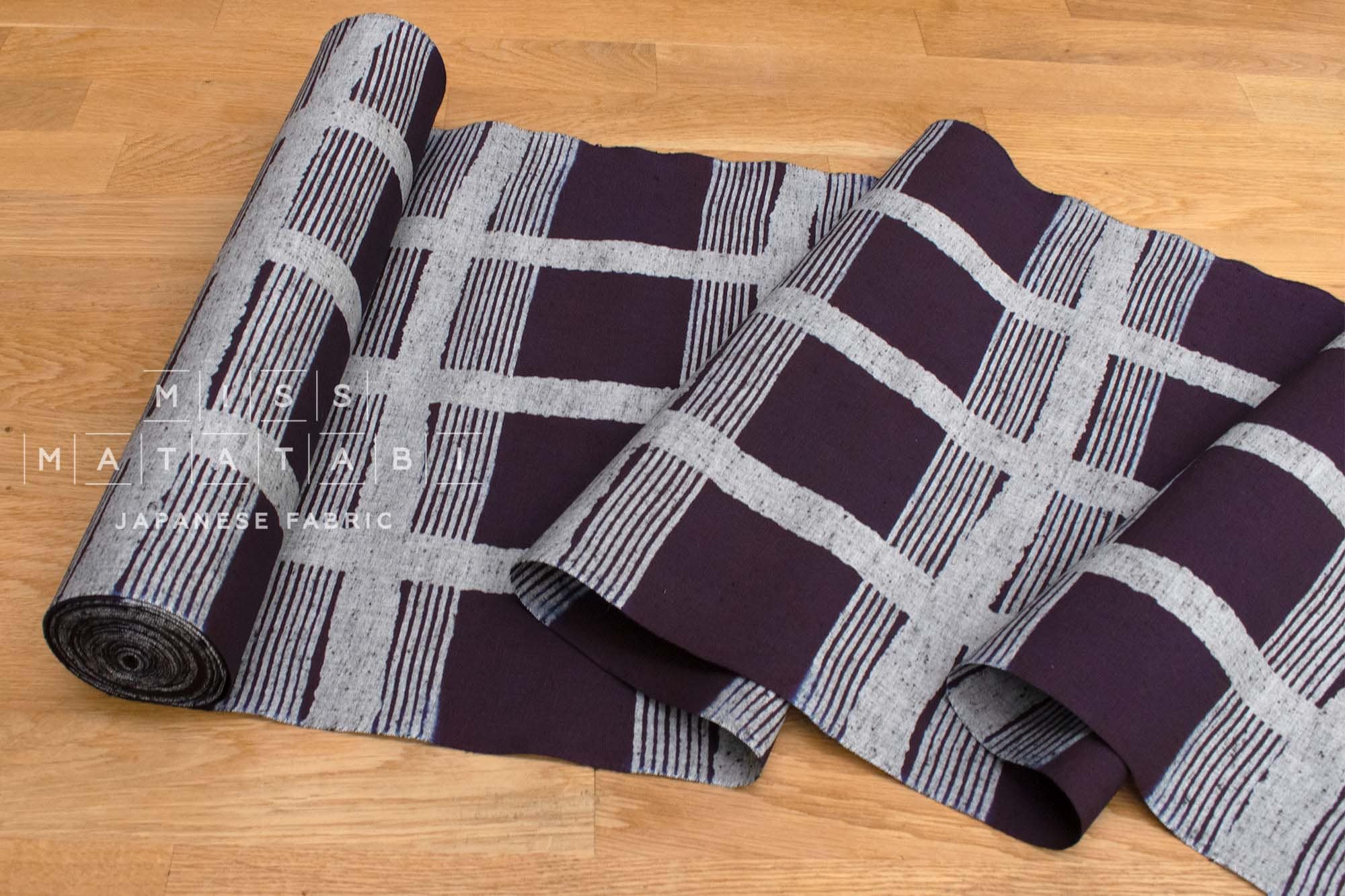 Shokunin Collection Hand-printed Chusen Japanese Yukata Fabric - Yuragi koushi - dark purple navy - 50cm