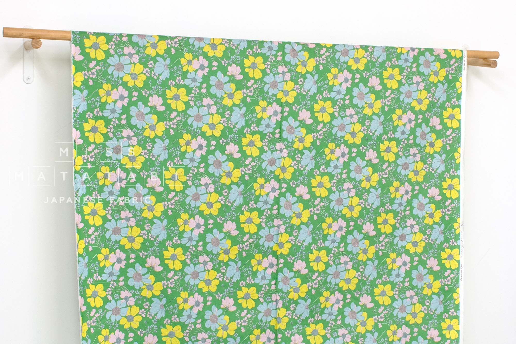 Japanese Fabric Shelly Retro Floral - D - 50cm