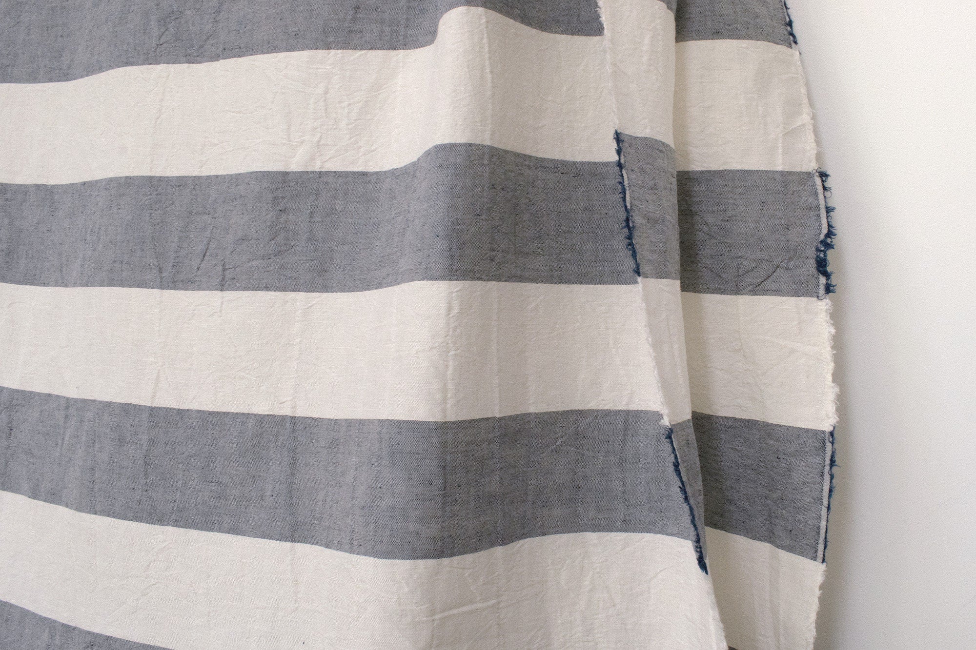 Japanese Fabric Shokunin Collection Yarn-dyed Kotohiradaki 8 - blue, off white - 50cm