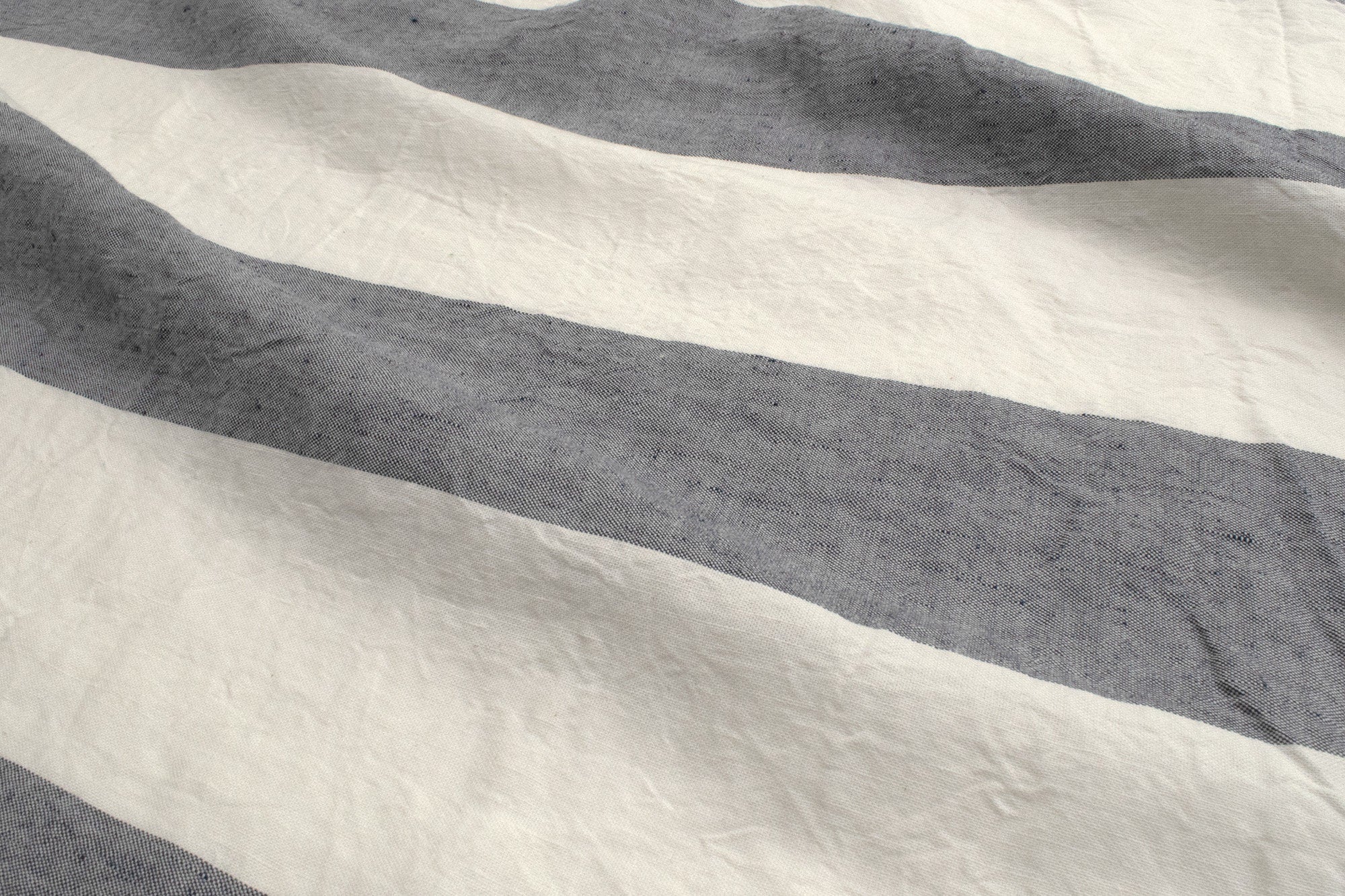 Japanese Fabric Shokunin Collection Yarn-dyed Kotohiradaki 8 - blue, off white - 50cm