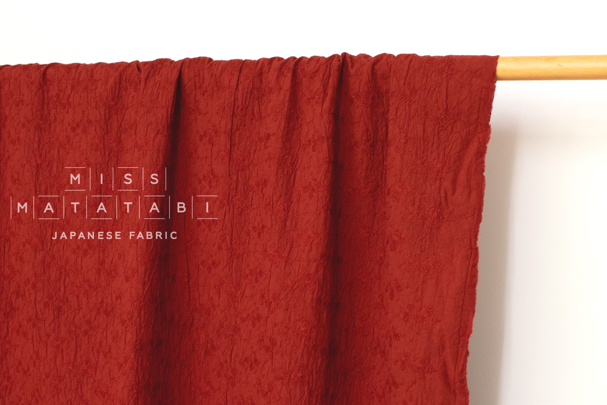 Japanese Fabric Shokunin Collection Sun-Dried Embroidered Floral Cotton Batiste - red - 50cm