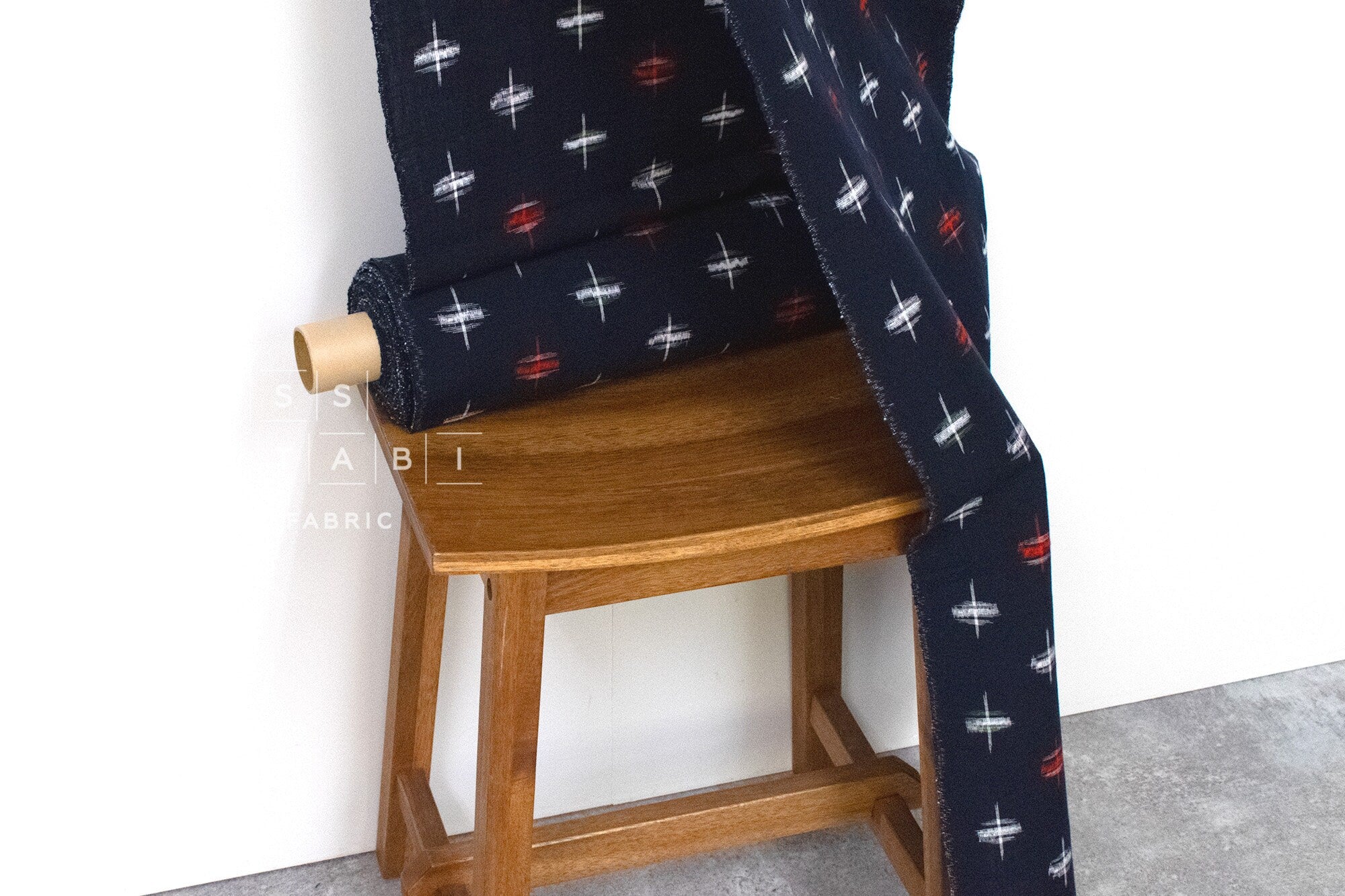 Shokunin Collection Kurume Kasuri Itomaki Koma - 50cm