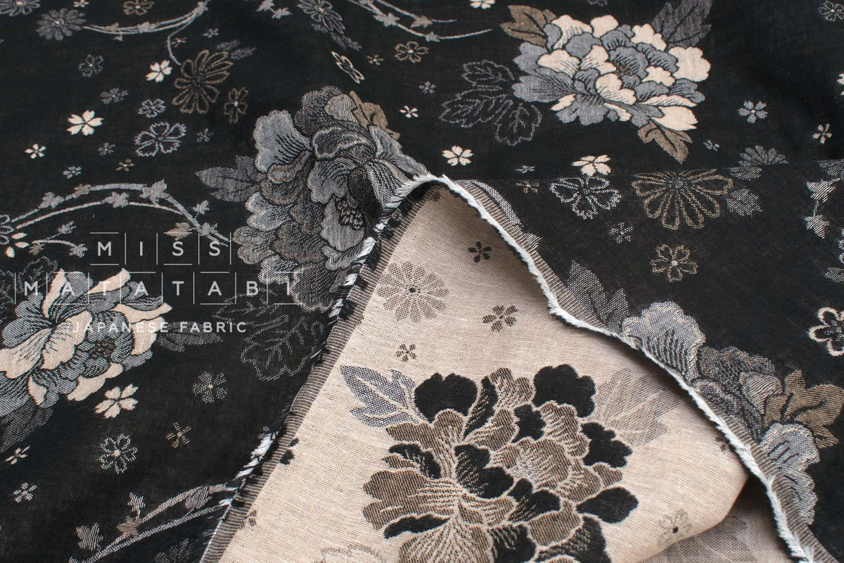 Japanese Fabric Yarn Dyed Jacquard Peony II - black, latte - 50cm